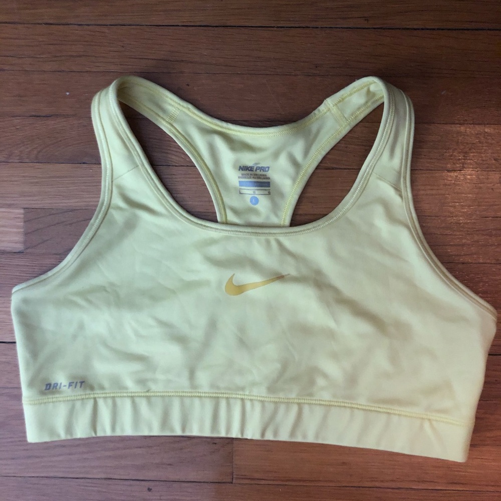 Nike Pro Dri-Fit Sports Bra